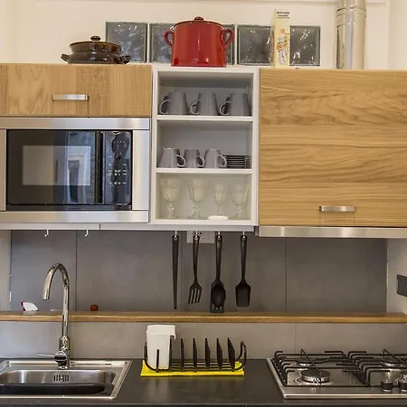 Giulio Romano Apartment *