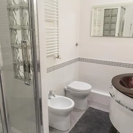 Giulio Romano Apartment *